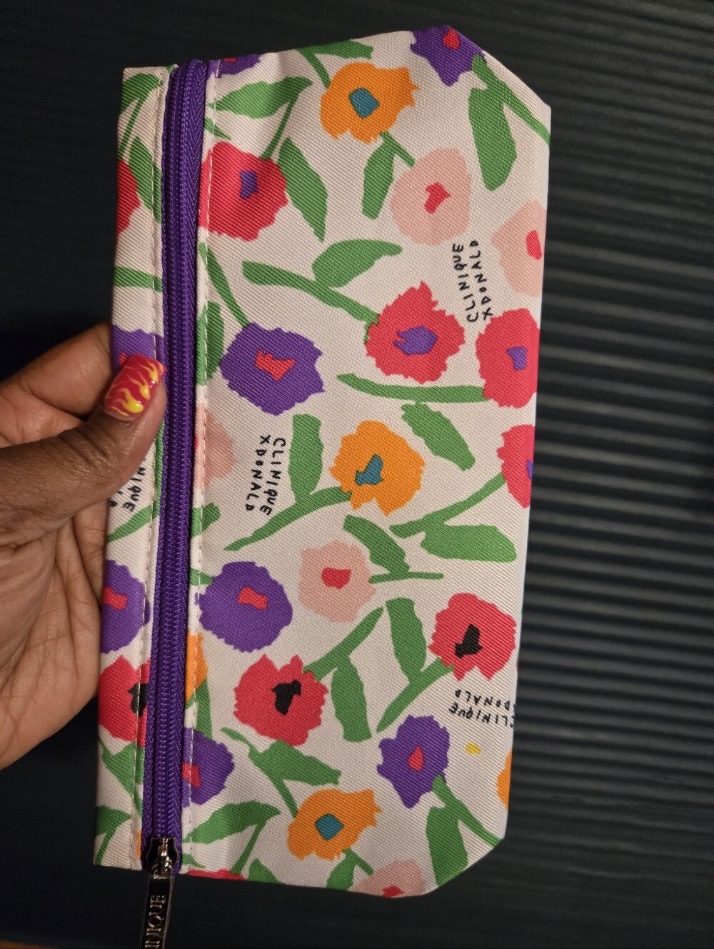 Clinique Floral Makeup Pouch in Pink, Purple, Orange and Green NWOT